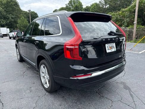 Used 2024 Volvo XC90 B5 Core AWD/4WD image 4
