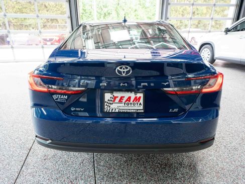 Used 2025 Toyota Camry LE FWD image 3