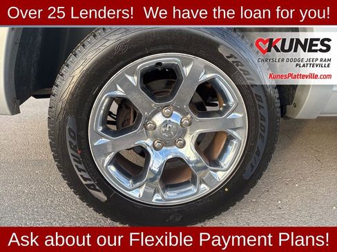 Used 2014 RAM 1500 Laramie image 12