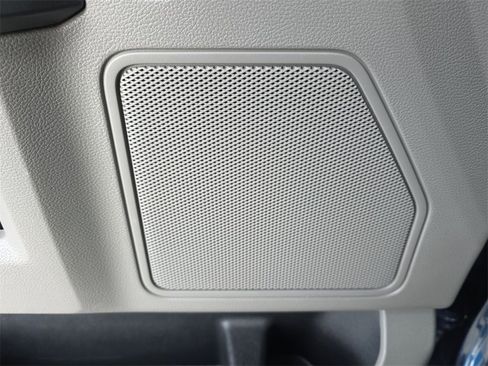 Used 2016 Ford F150 XLT w/ Equipment Group 301A Mid image 21