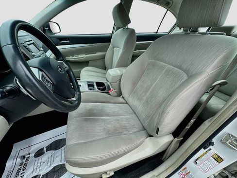 Used 2013 Subaru Legacy 2.5i Premium AWD/4WD image 23
