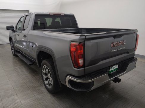 Used 2020 GMC Sierra 1500 2WD Double Cab w/ Sierra Value Package image 5