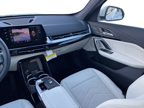 New 2026 BMW X1 xDrive28i w/ Convenience Package image 25
