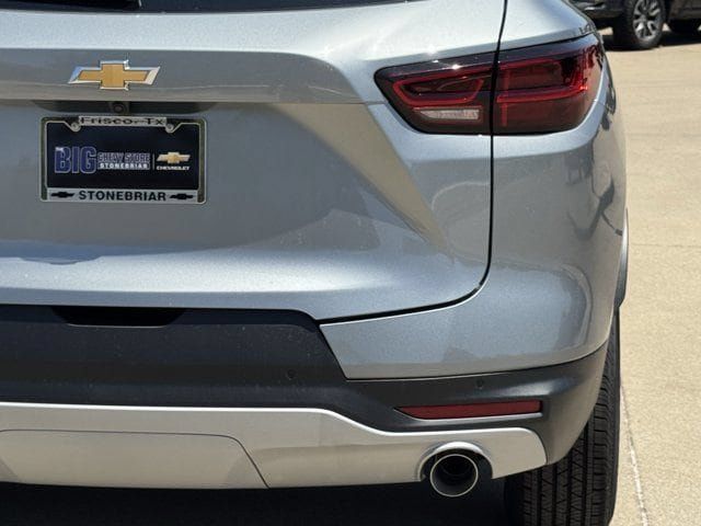 New 2026 Chevrolet Blazer LT FWD image 7