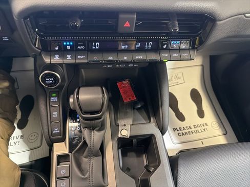 Used 2025 Toyota Land Cruiser AWD/4WD image 30