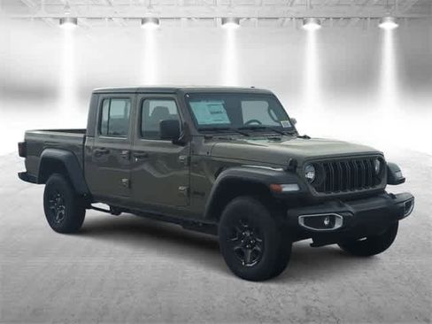 New 2026 Jeep Gladiator Sport image 2
