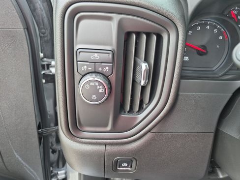 Used 2025 Chevrolet Silverado 1500 Custom RWD image 25