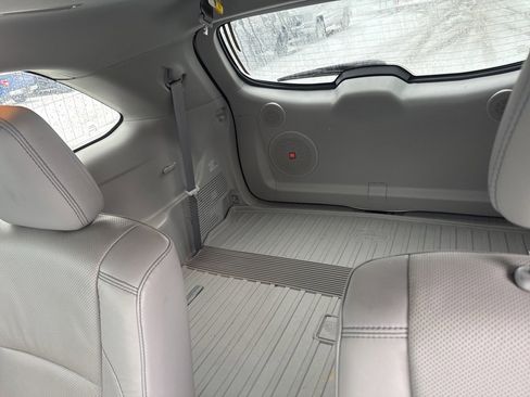 Used 2019 Toyota Highlander Limited image 8