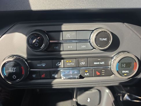 New 2026 Ford Bronco Outer Banks AWD/4WD image 34