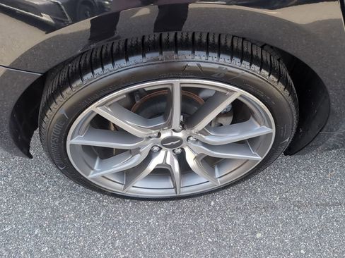 Used 2023 Genesis G70 2.0T image 10