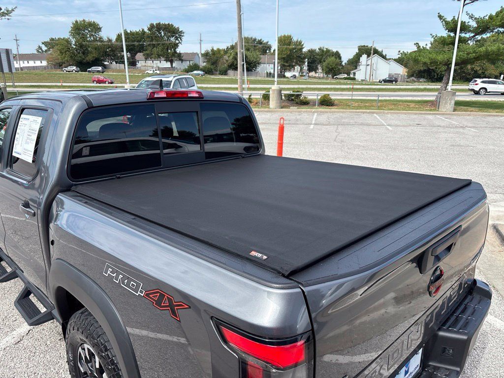 Used 2022 Nissan Frontier PRO-4X AWD/4WD image 13