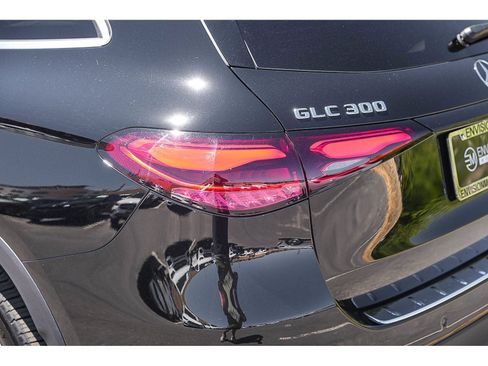 Certified 2026 Mercedes-Benz GLC 300 4MATIC image 11