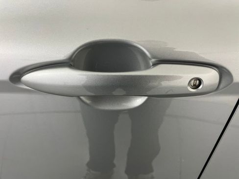 Used 2020 Toyota Camry LE image 16