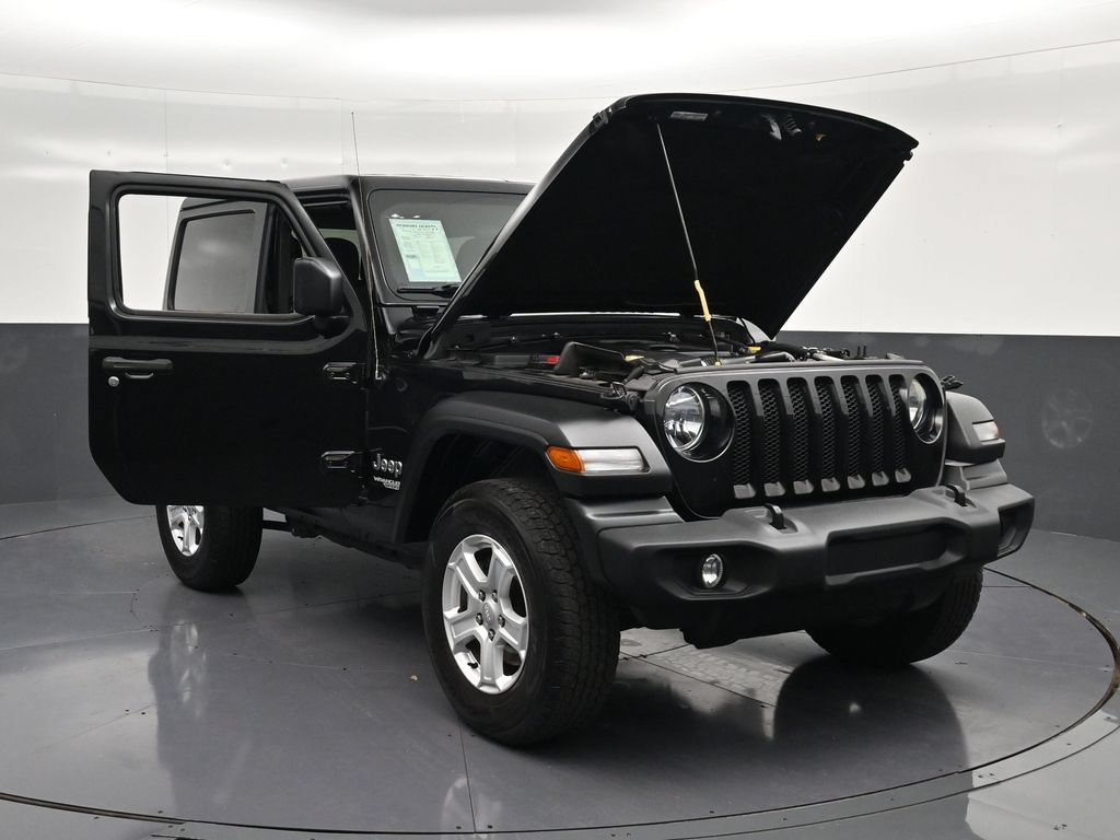 Used 2021 Jeep Wrangler Sport AWD/4WD image 33