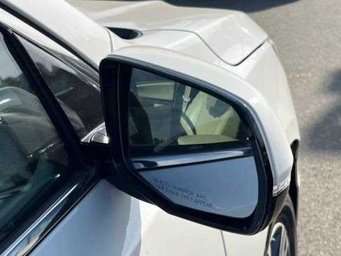 Used 2019 Acura MDX FWD image 16