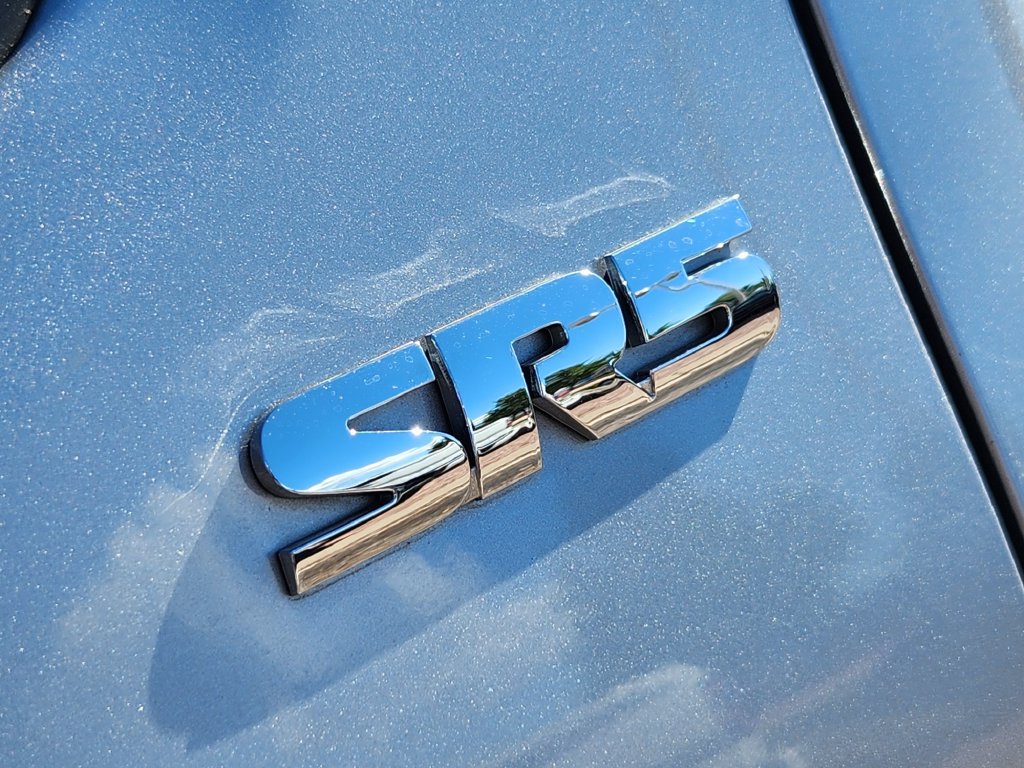 Used 2021 Toyota Tacoma SR5 AWD/4WD image 31