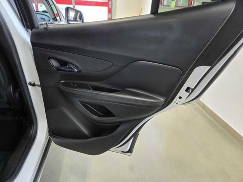 Used 2017 Buick Encore Preferred FWD image 24