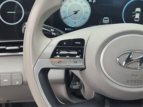 Certified 2023 Hyundai Elantra SEL w/ Convenience Package FWD image 15