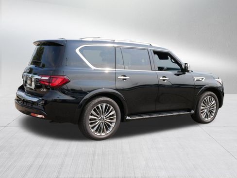 Used 2021 INFINITI QX80 Sensory w/ All-Season Package AWD/4WD image 6
