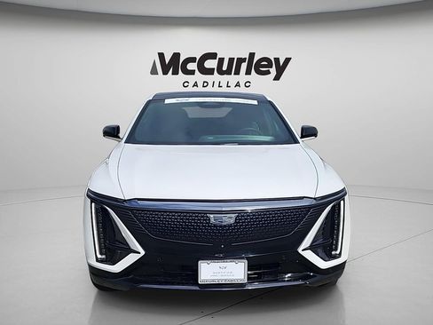 Used 2024 Cadillac Lyriq Sport w/ Nappa Leather Package AWD/4WD image 2