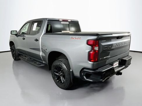 Used 2020 Chevrolet Silverado 1500 LT Trail Boss AWD/4WD image 9
