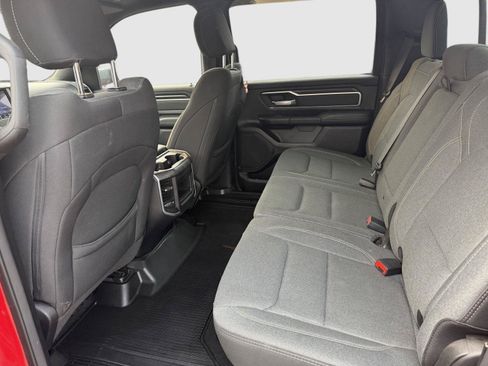Used 2021 RAM 1500 Big Horn AWD/4WD image 18