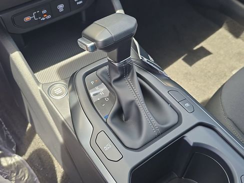 New 2026 Kia K4 FWD image 25