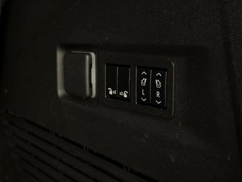 Certified 2022 GMC Yukon AT4 w/ Technology Package image 14