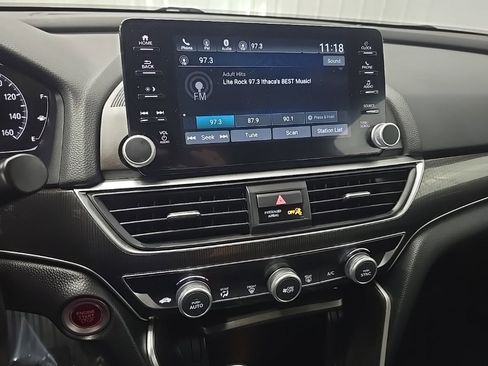 Used 2022 Honda Accord Sport image 24