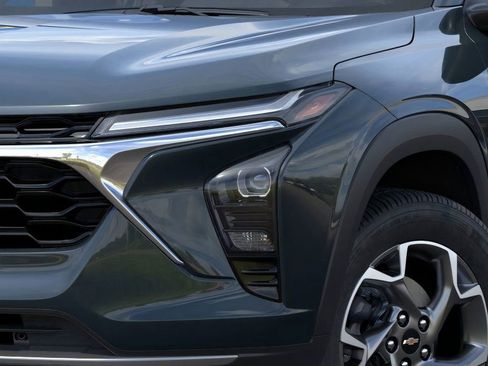 New 2026 Chevrolet Trax LT w/ LT Convenience Package image 10