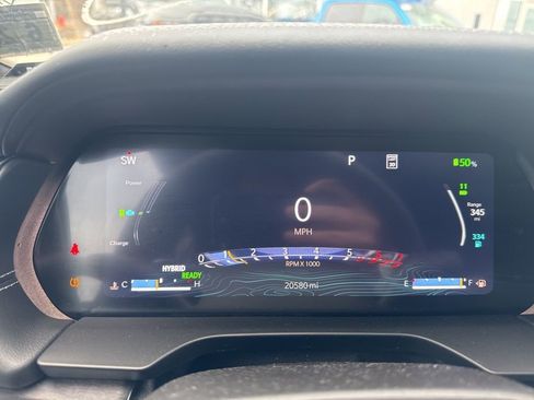 Used 2023 Jeep Grand Cherokee Overland image 15