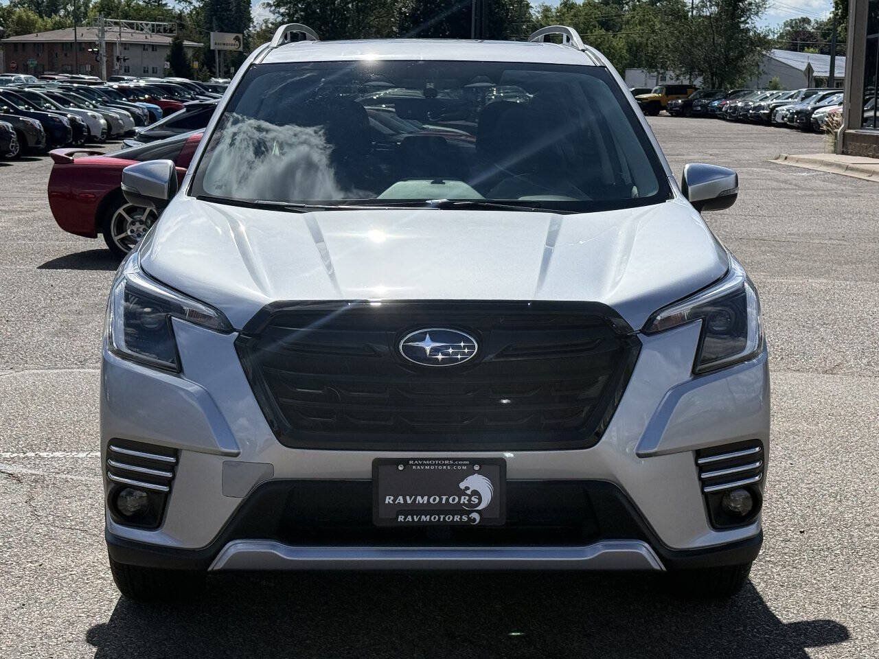 Used 2024 Subaru Forester Touring AWD/4WD image 4
