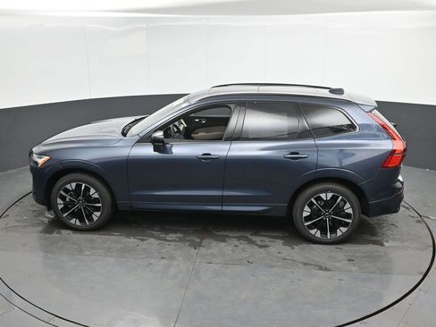 New 2026 Volvo XC60 B5 Plus w/ Climate Package AWD/4WD image 32