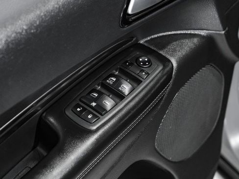 Used 2022 Dodge Durango SXT image 40