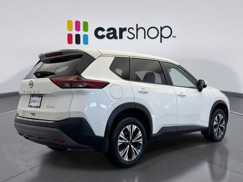 Used 2023 Nissan Rogue SV AWD/4WD image 5