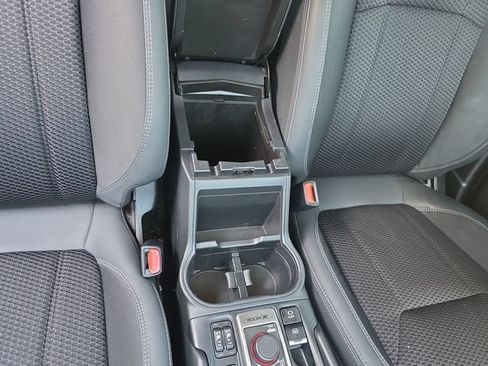 Used 2022 Subaru Forester Premium AWD/4WD image 18