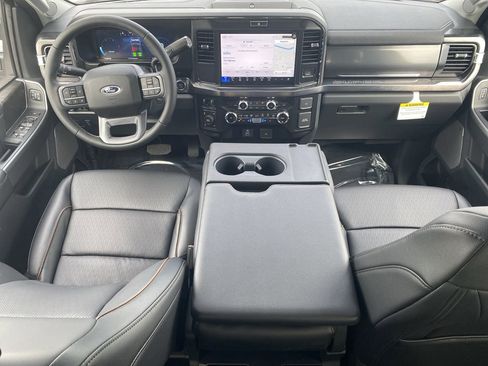 New 2026 Ford F250 Lariat w/ Black Appearance Package AWD/4WD image 13