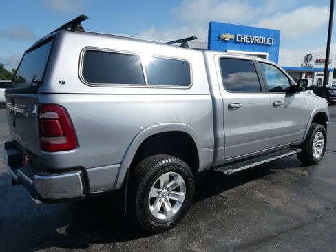 Used 2021 RAM 1500 Laramie w/ Off Road Group AWD/4WD image 5