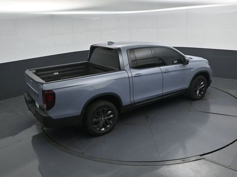 Used 2024 Honda Ridgeline Sport image 43