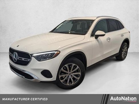 Certified 2025 Mercedes-Benz GLC 300 GLC 300 image 1