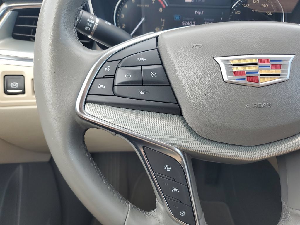 Used 2023 Cadillac XT5 Premium Luxury FWD image 21