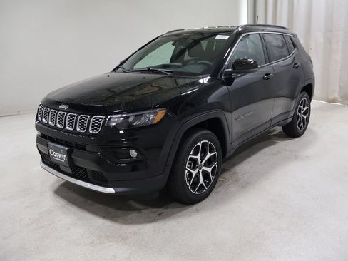 New 2026 Jeep Compass Limited AWD/4WD image 3