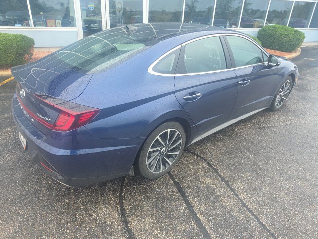 Used 2021 Hyundai Sonata Limited w/ Winter Weather Package FWD image 11