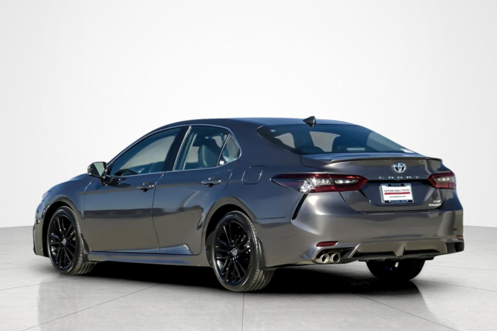 Certified 2023 Toyota Camry XSE w/ Cold Weather Package FWD image 3