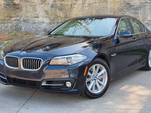 Used 2015 BMW 528i Sedan RWD image 1