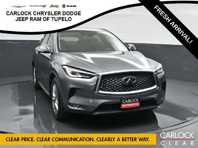 Used 2019 INFINITI QX50 Luxe w/ Navigation Package AWD/4WD image 7