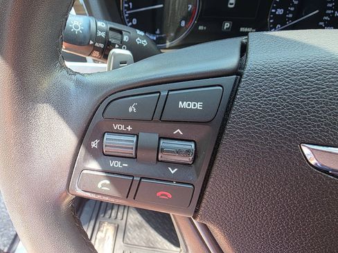 Used 2017 Genesis G80 3.8 w/ Option Group 02 RWD image 21