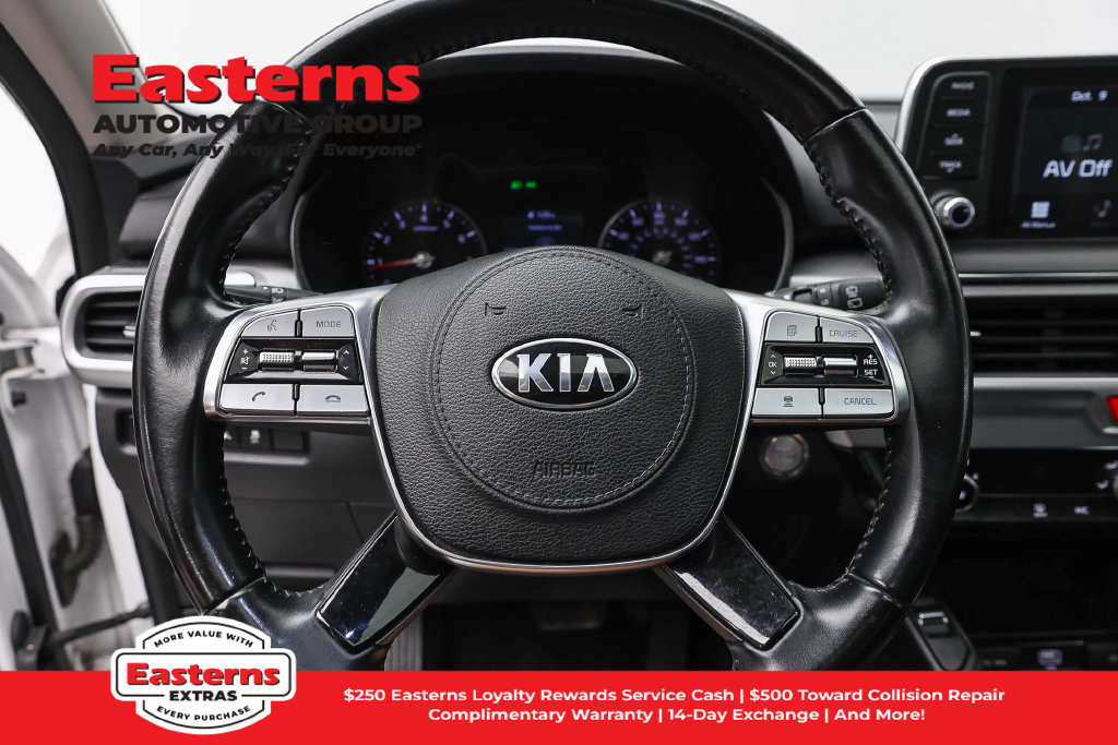 Used 2020 Kia Telluride S w/ S 8 Passenger Seating Package AWD/4WD image 11