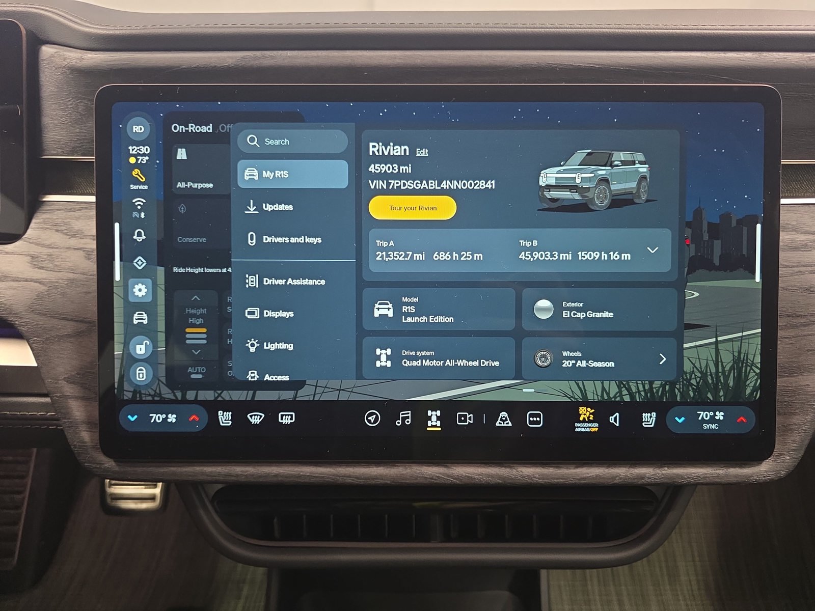 Used 2022 Rivian R1S Launch Edition Quad AWD/4WD image 29