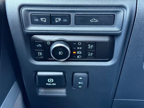 Used 2023 Ford F150 Platinum w/ Equipment Group 701A High image 21